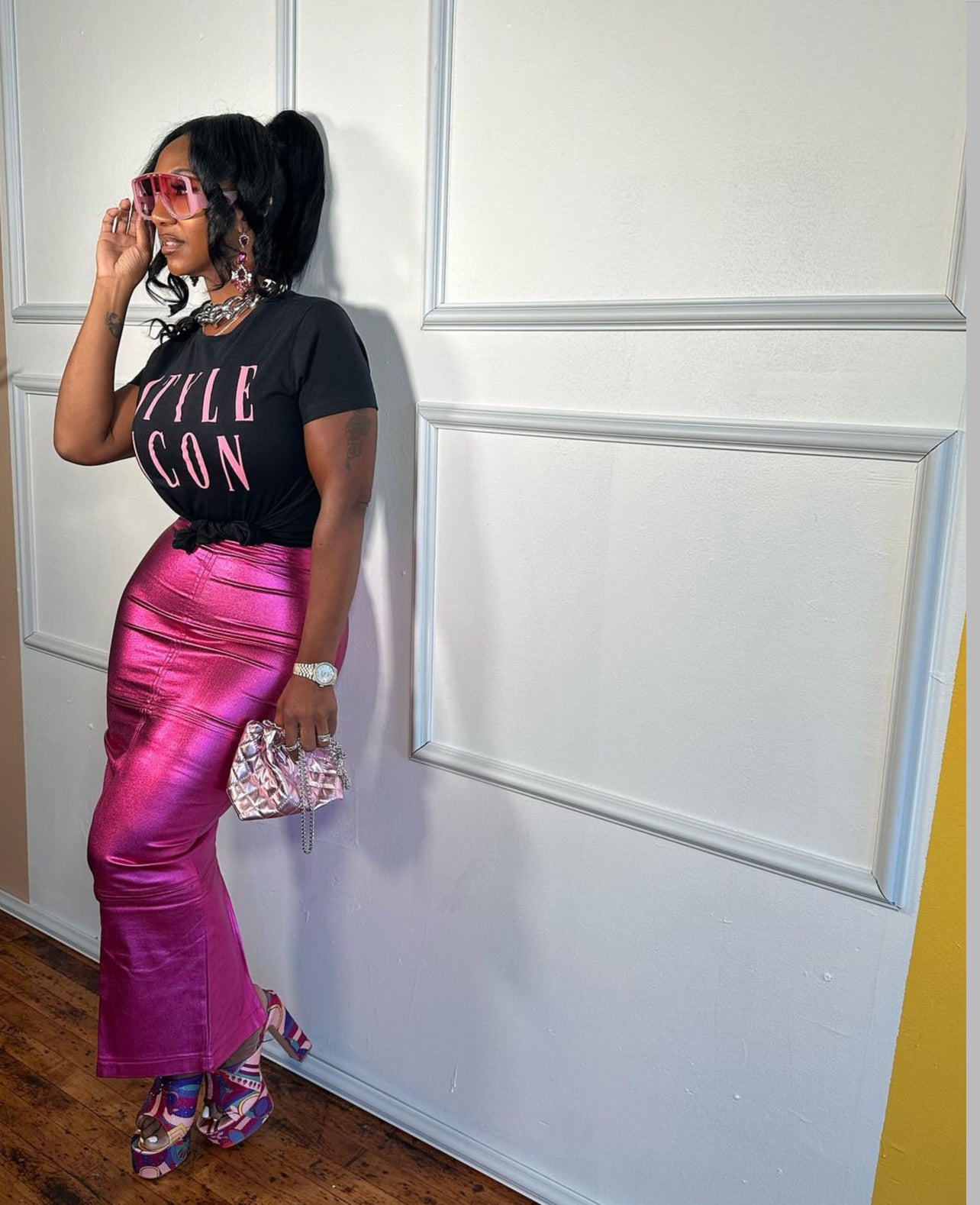 Pink pencil skirt metallic sale